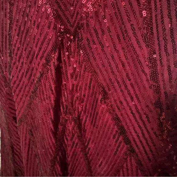 NWOT Miss Ord Burgundy Sequin Halter with Beads Floor Length Dress Size Medium - Picture 6 of 12
